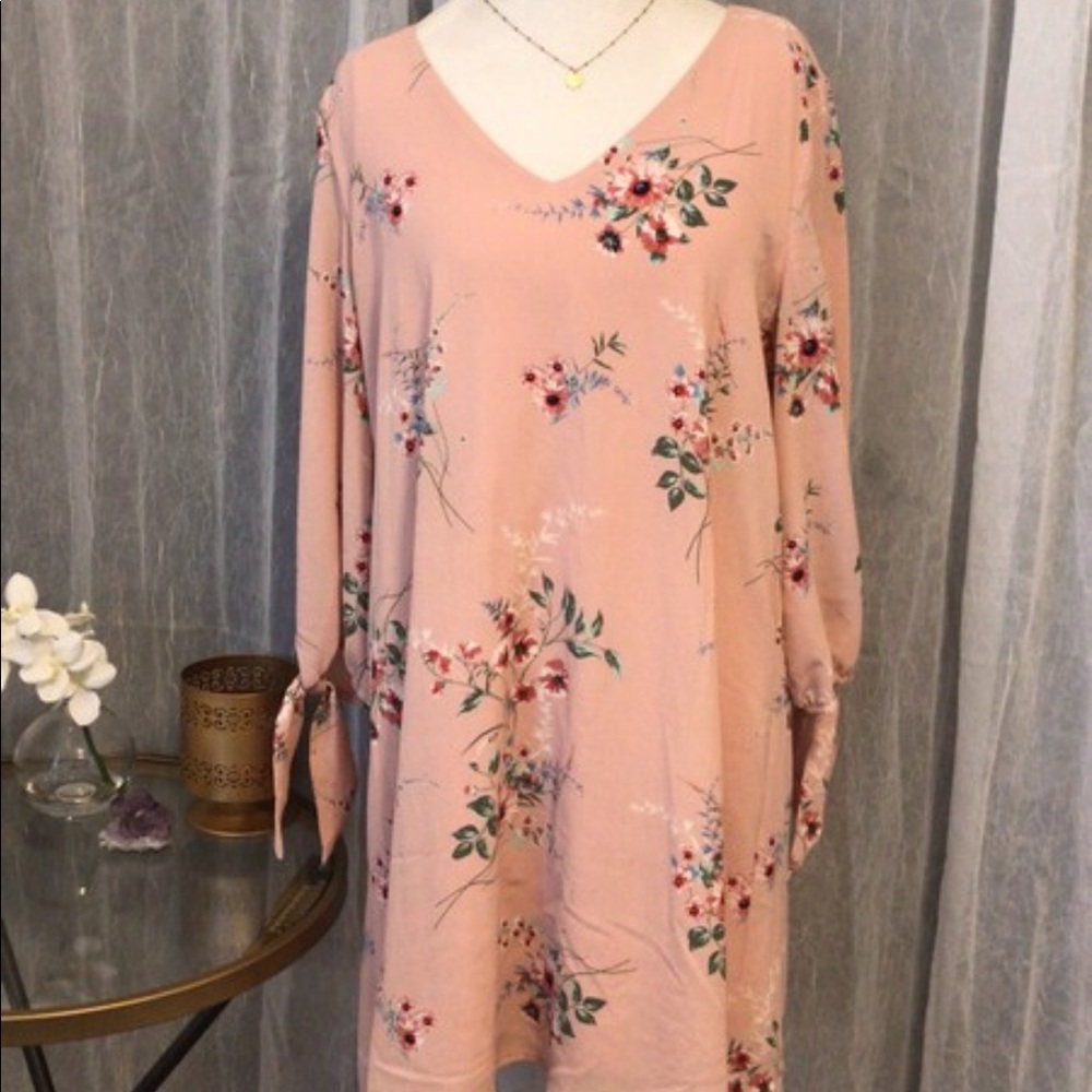 Pink floral chiffon dress with quarter sleeves